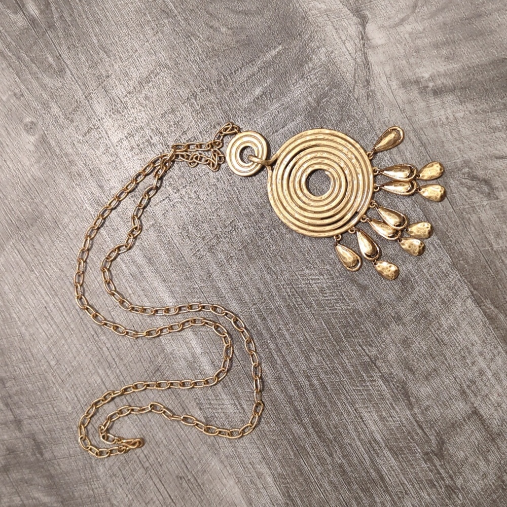 Stella & Dot Delilah Pendant Necklace